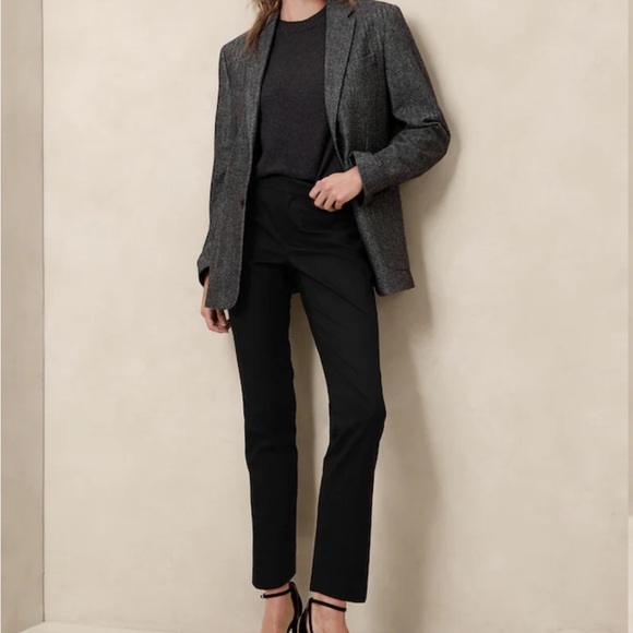 Banana republic satin silk blend kick crop trouser pant. Size 6 - Picture 2 of 11